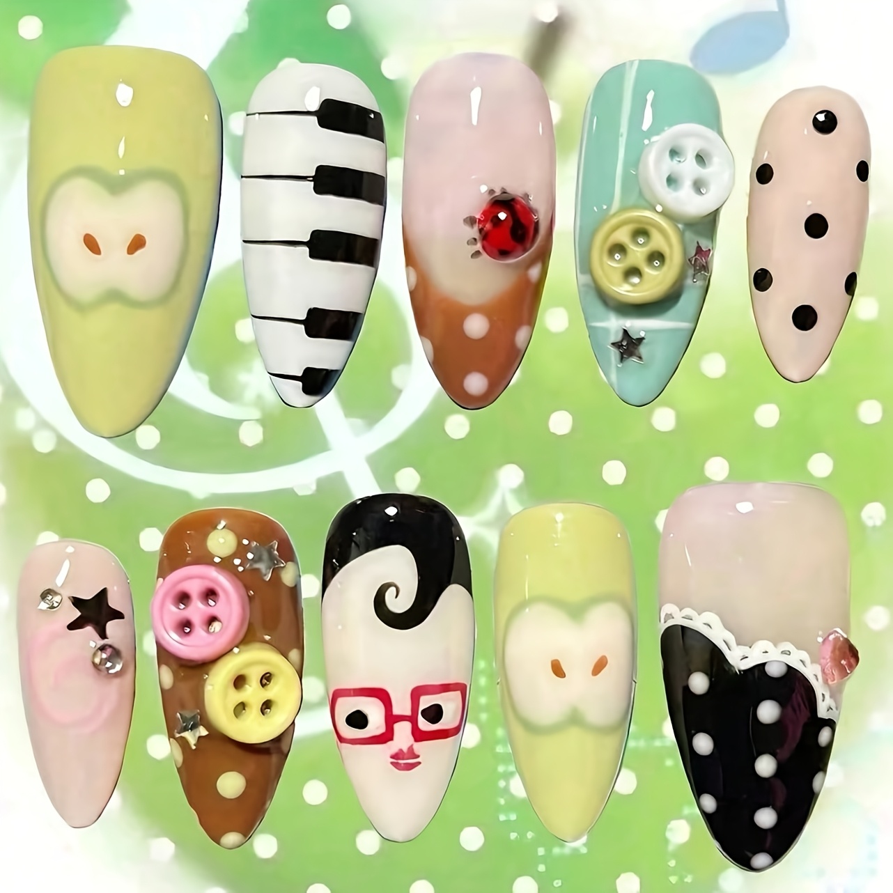 Party Games Switch - 10pcs Medium Almond Long Nails Light