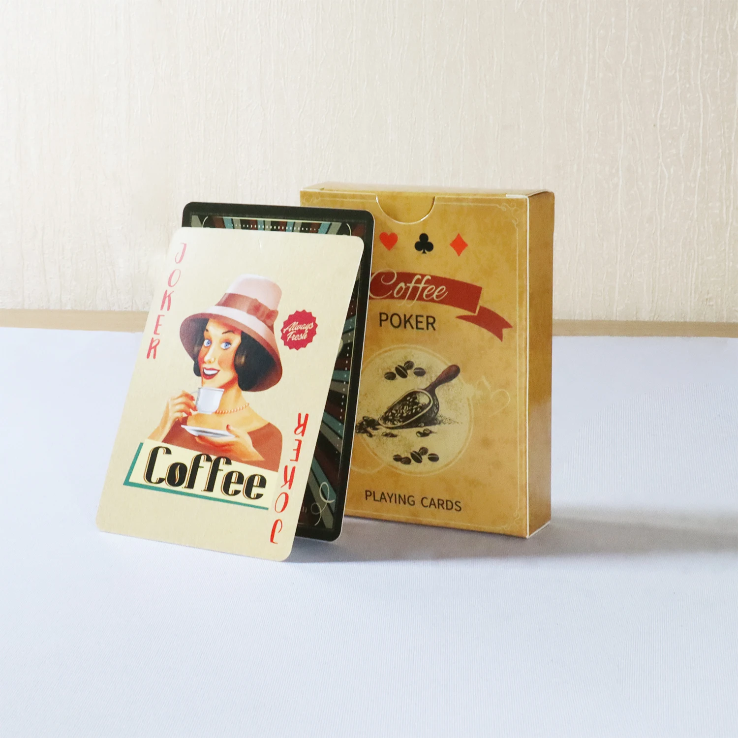 Coffee Paper Playing Cards Vin - Book Party Games 评论和价格